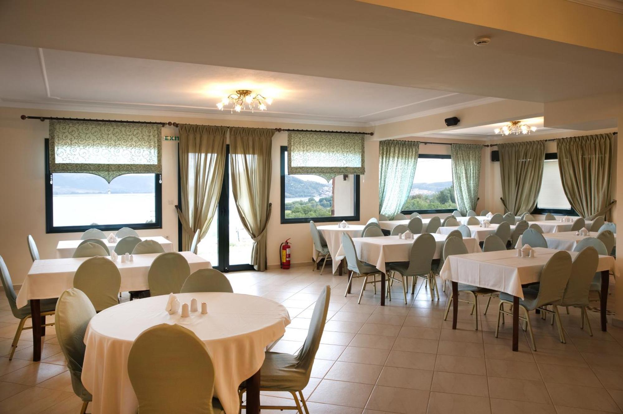 Hotel Agnanti Unique Hospitality Kastoria Extérieur photo