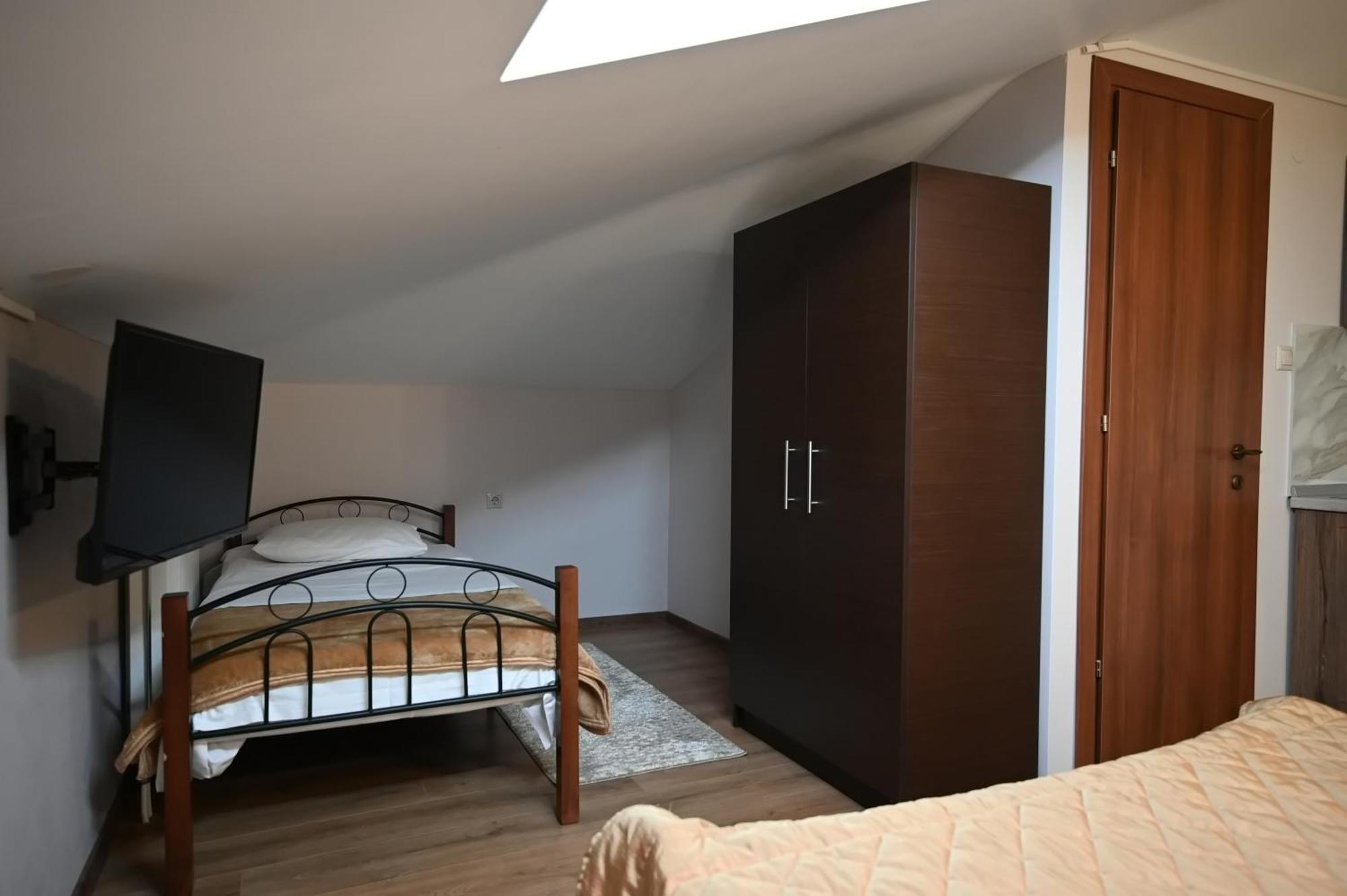 Hotel Agnanti Unique Hospitality Kastoria Extérieur photo